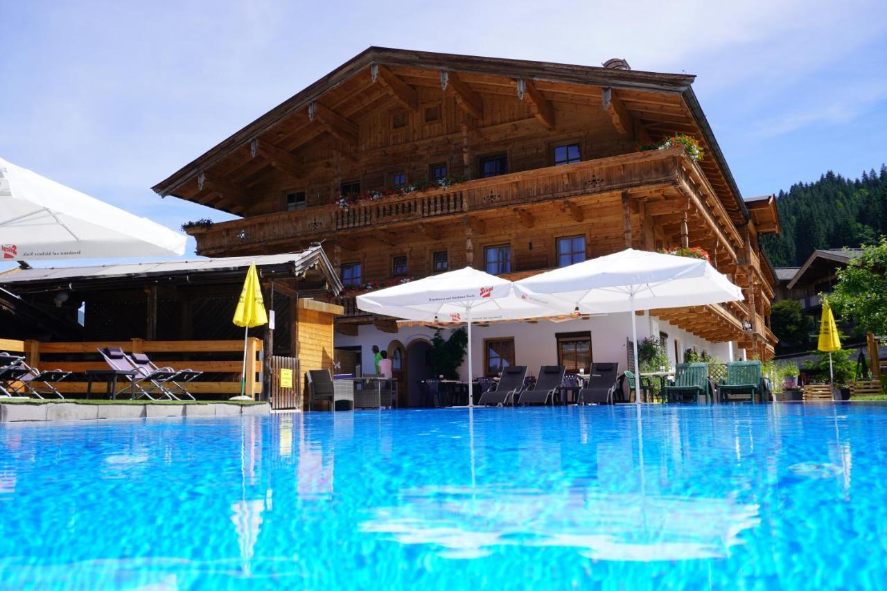 Hotel Aschauer Hof Z'Fritzn Кирхберг ин Тирол Екстериор снимка