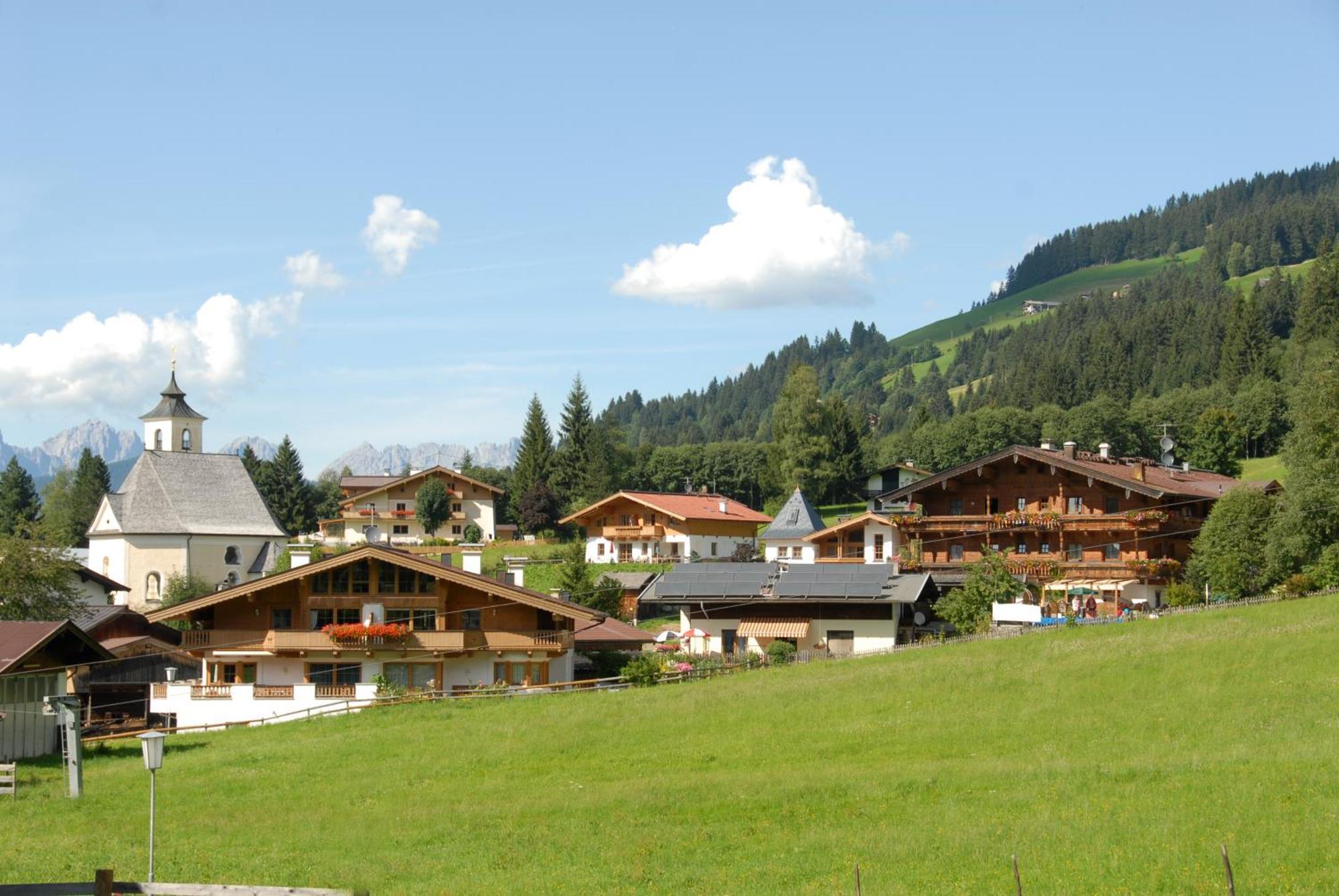 Hotel Aschauer Hof Z'Fritzn Кирхберг ин Тирол Екстериор снимка