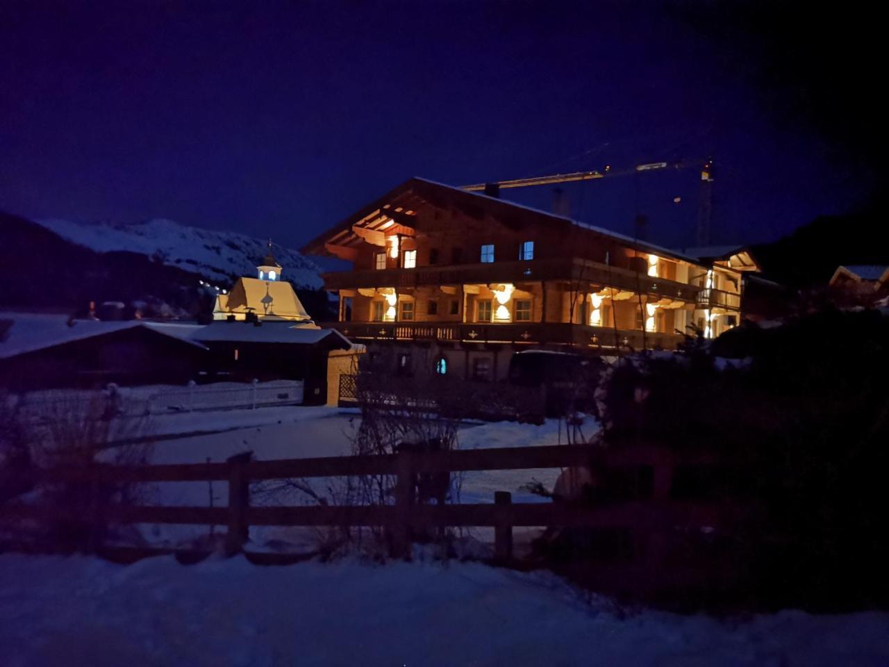 Hotel Aschauer Hof Z'Fritzn Кирхберг ин Тирол Екстериор снимка
